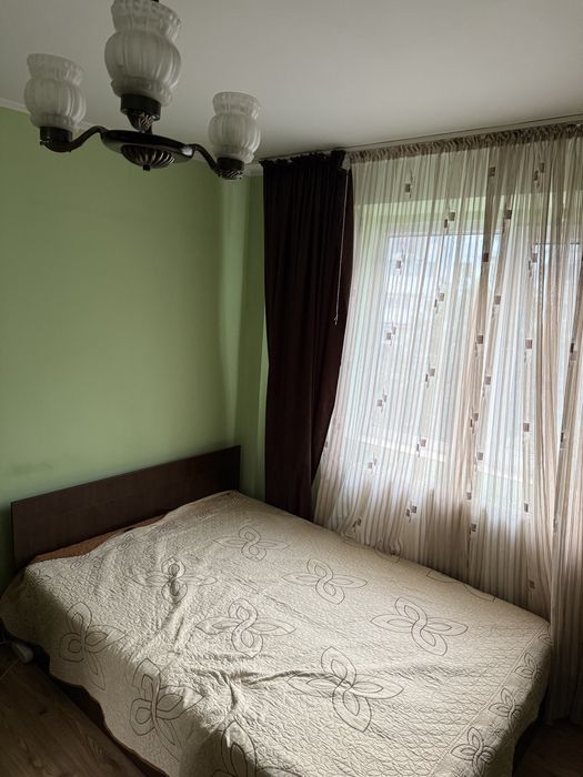 Închiriez apartament 2 camere