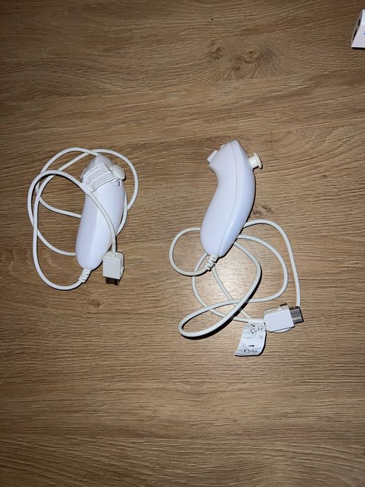 Consolă Nintendo Wii MODATĂ – Pachet complet (TOT din poze)
