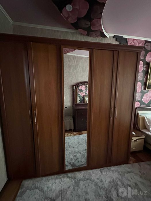 Продается Шкаф для одежды (стенка) Б/у холати яхши