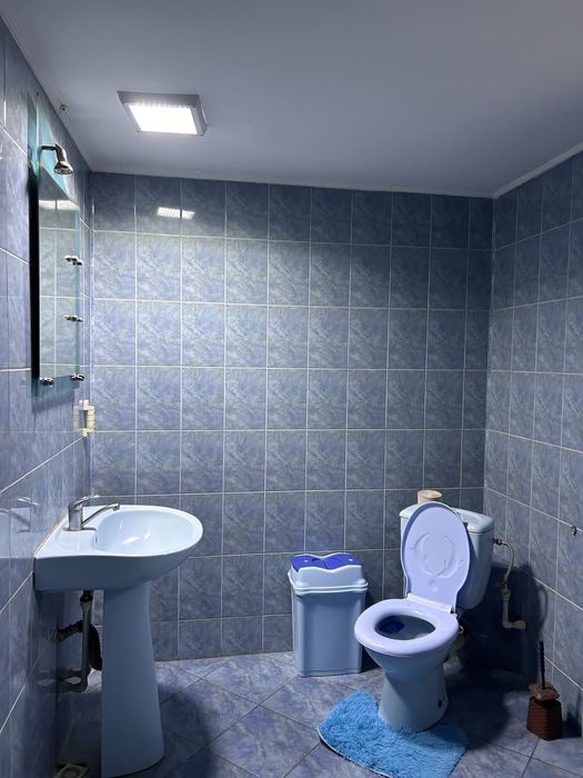 Casa de vanzare + Spatiu comercial