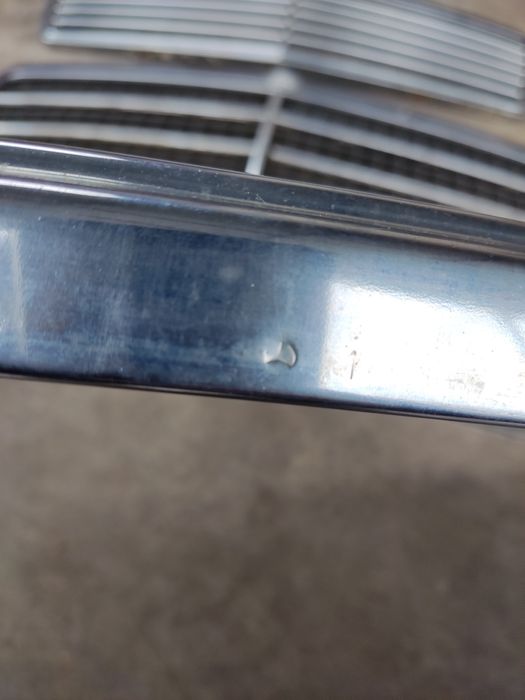 Решетка радиатора Мерседес 124/210/190