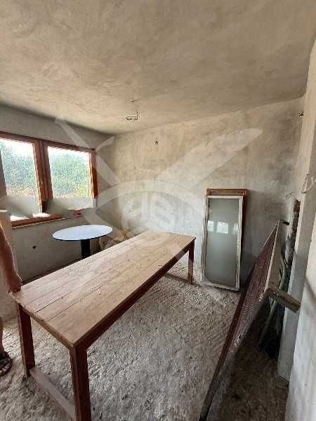 Двуетажна къща с двор в село Оризаре 91174