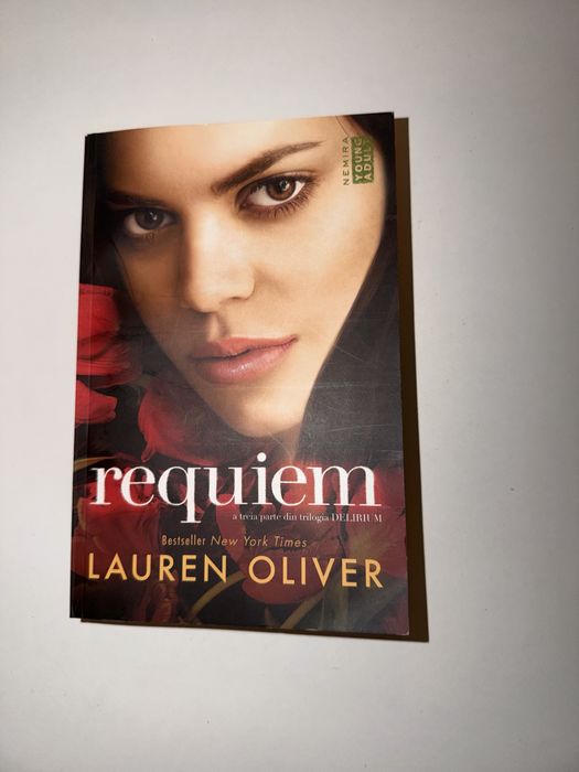 Serie de carti Delirium Lauren Oliver