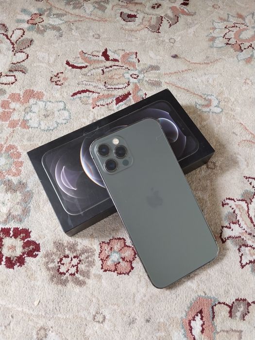 Айфон 12 Про 256г/79ем