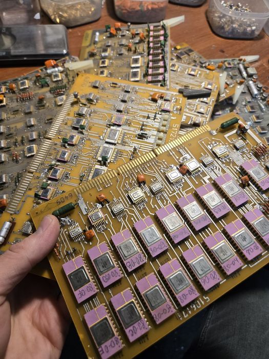 Покупка-прием радиодеталей и плат !