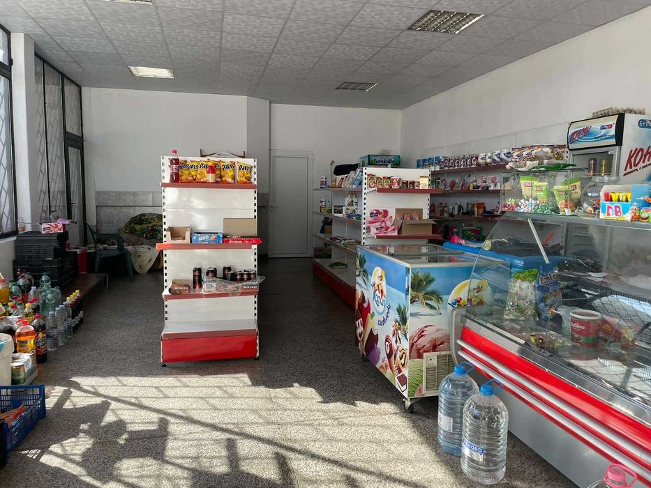 Продава се Магазин в Първомай - 345 кв.м за 237 €/кв.м - Снимка #3