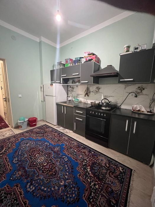 Kvartira sotiladi 3 xonalik