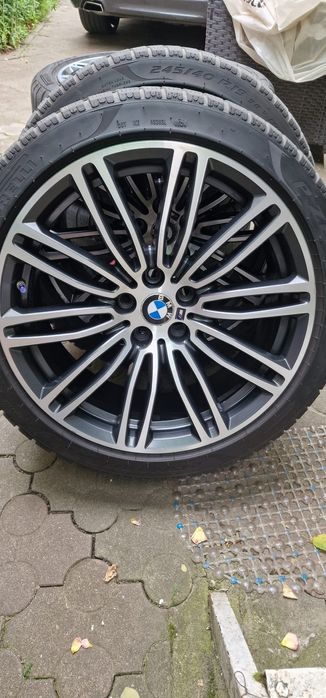 Jante BMW+anvelope de iarna Pirelli