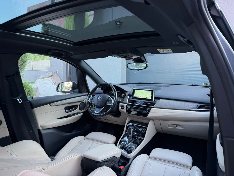 Vând BMW seria 2 LUXURY edition