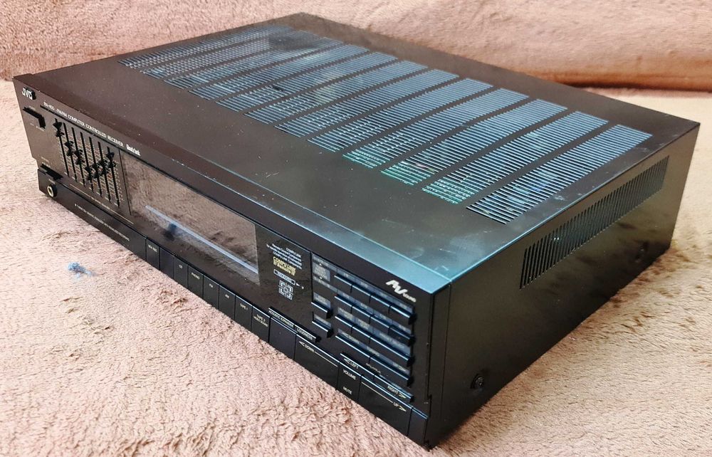 JVC RX-450BK amplituner 2X50W cu egalizor pe 7 octave incorporat  si tuner cu 2 lungimi de unda