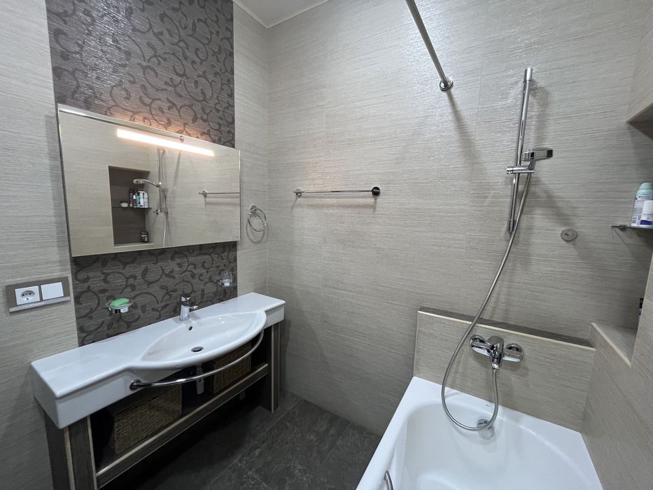 Продажа квартиры 3/5/9 Новостройка (Golden House) ул.Олтинтепа Центр