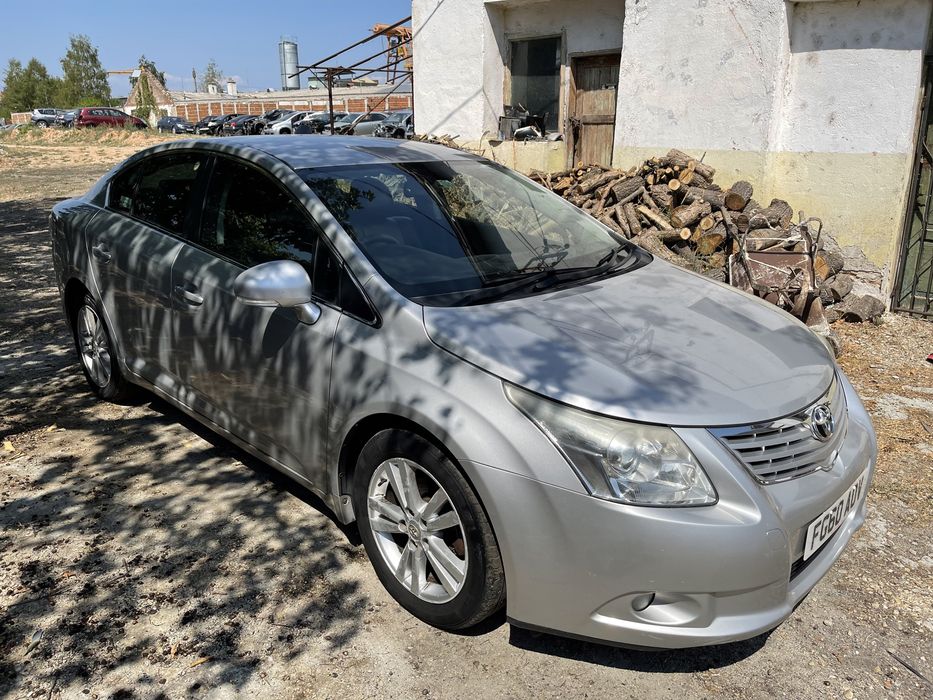 Фарове стопове фар стоп врата Тойота Авенсис Toyota Avensis T27 2010