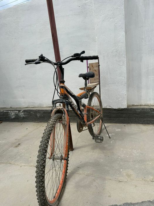 Велосипедтер 4еуі бірге сатылады