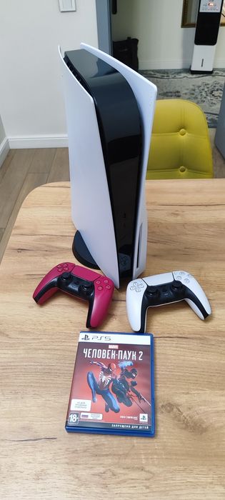 Play Station 5 (PS 5)