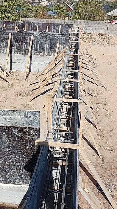 Үйдің ірге тасын құиамыз. Сапалы бетон