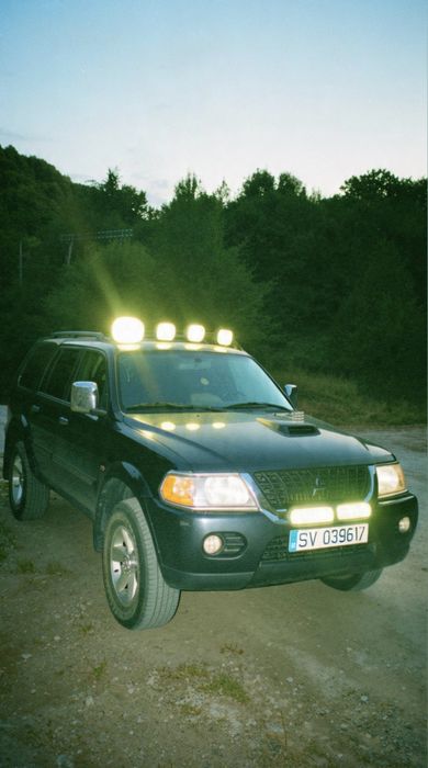 MITSUBISHI Pajero 2004 — imagine 3