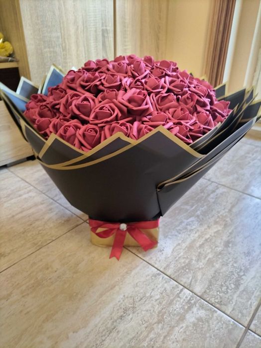 Букет от вечни рози