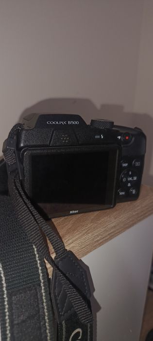 Nikon Coolpix B500