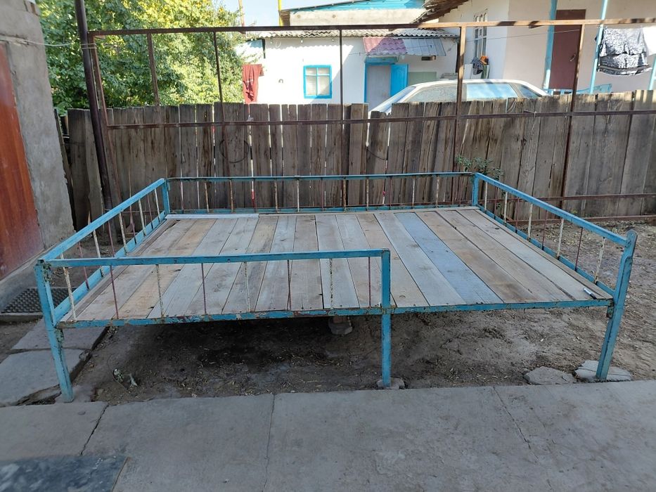 Продам топчан / сәкі /