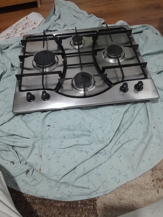 Două plite pe gaz de vânzare