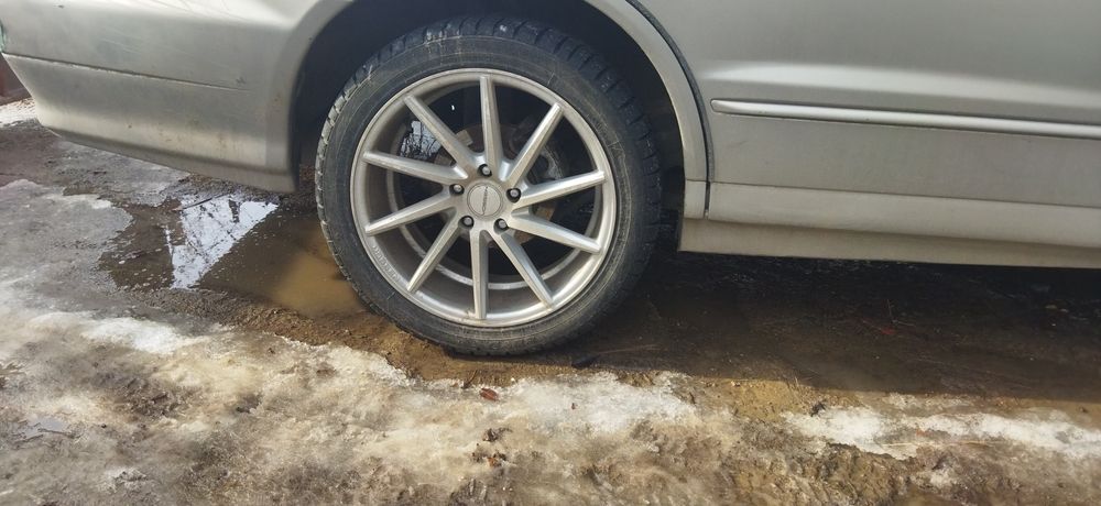 Диски VOSSEN с резенои 5/114.3/8J