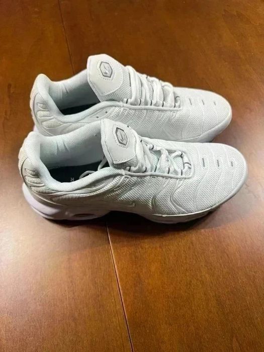 Nike Air Tn 42 // 43 // 44 noi / new