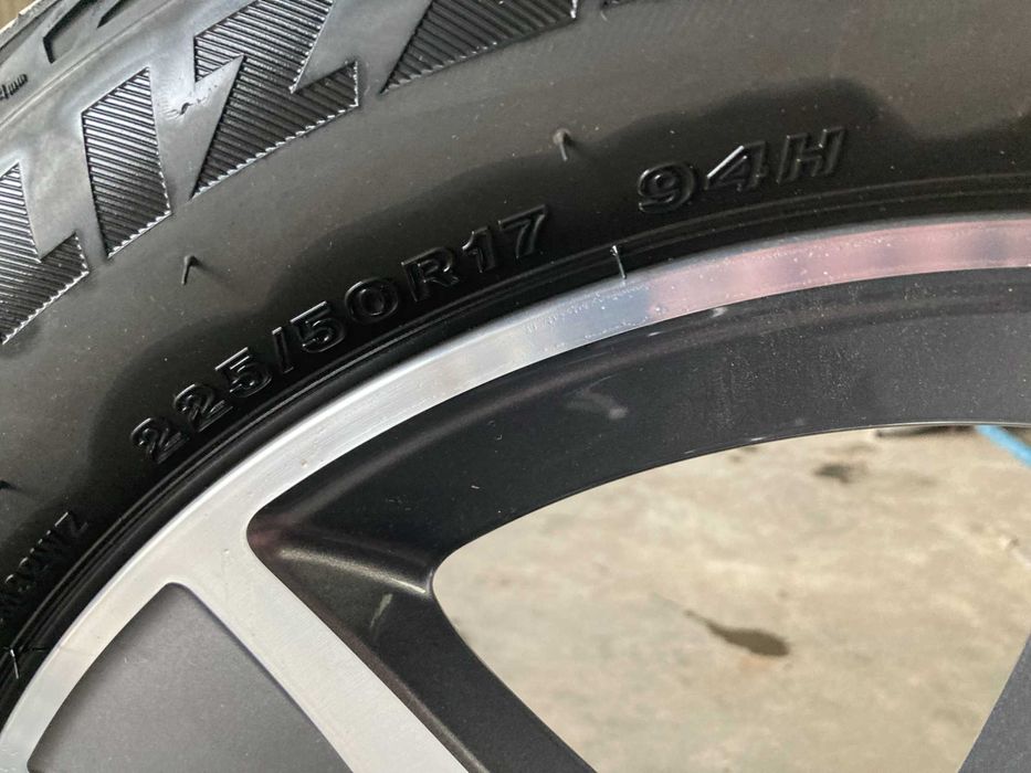 Jante Mercedes W205 C Class Anvelope Iarna Bridgestone 225 50 17