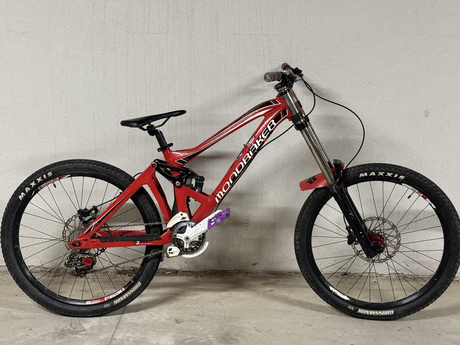 DH колело Mondraker Summum M