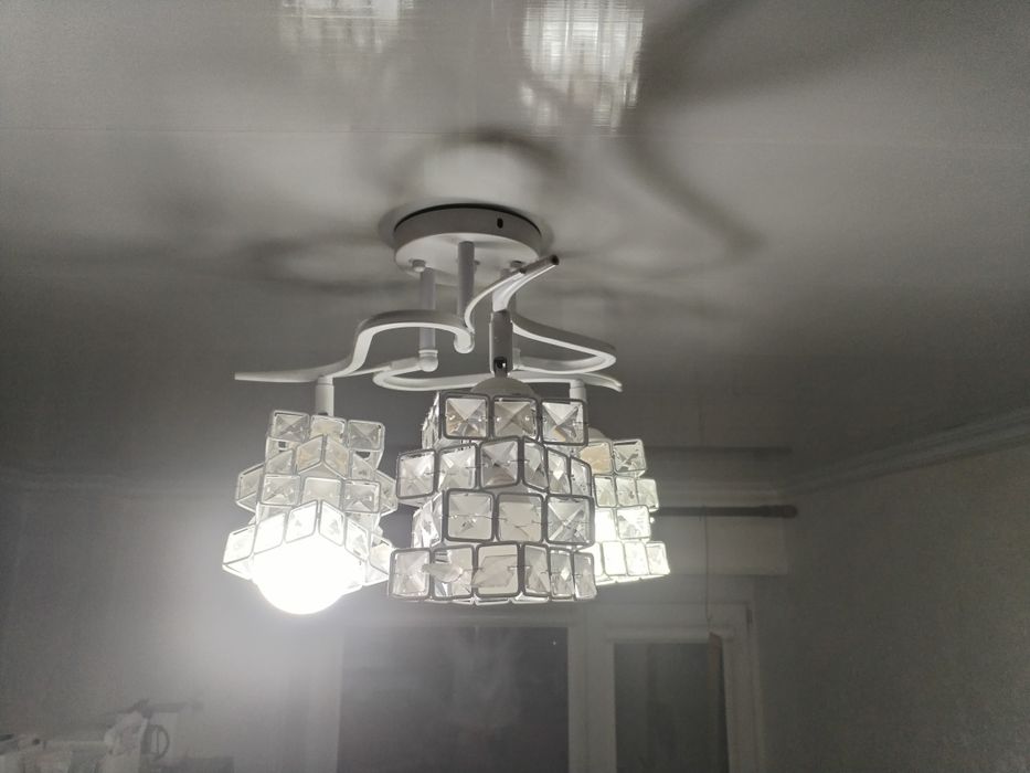 Светильник на 3 лампы