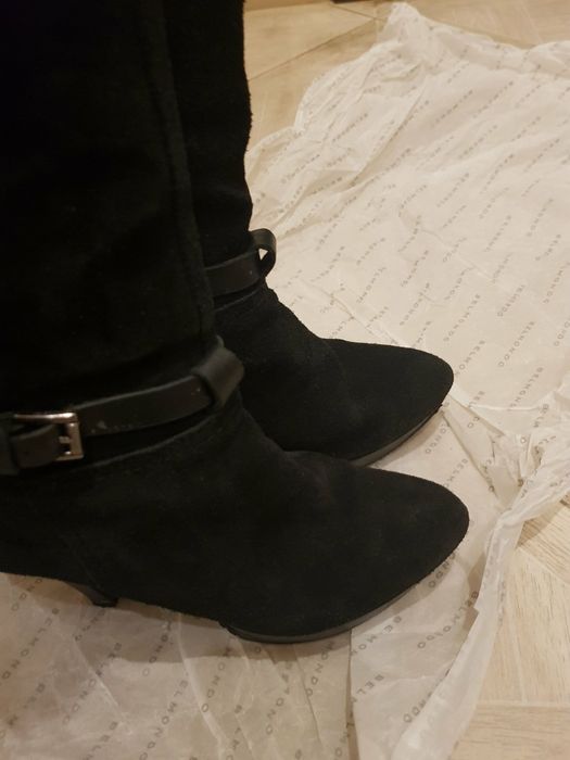 Чизми от естествен велур с ток