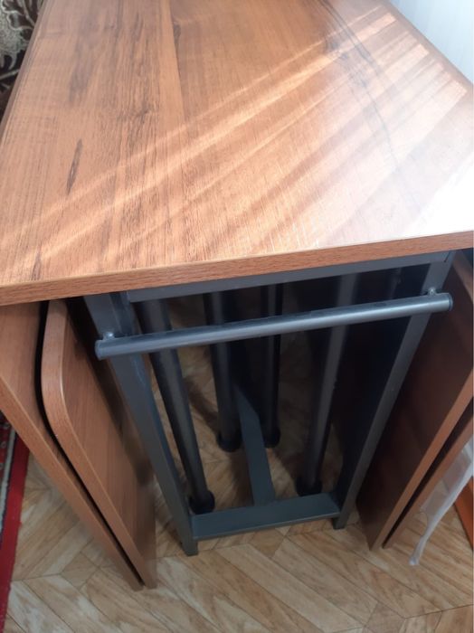 Продаю стол, новый