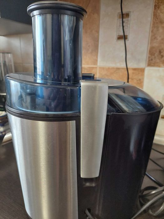 Storcator de fructe si legume XXL model Bosch MES3000