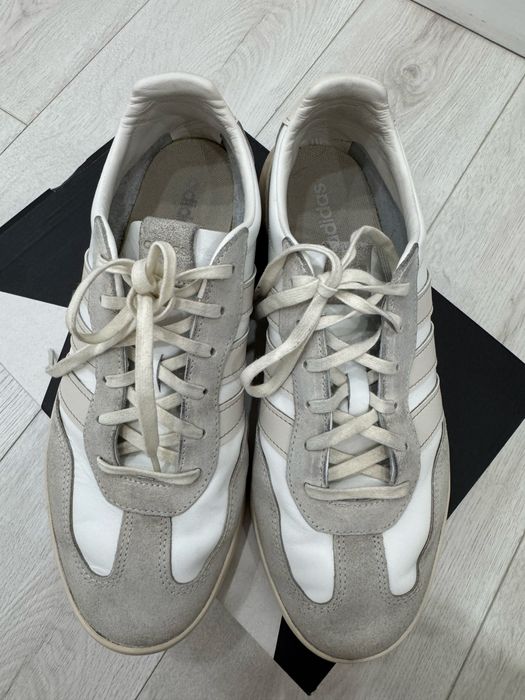 Кроссовки Adidas