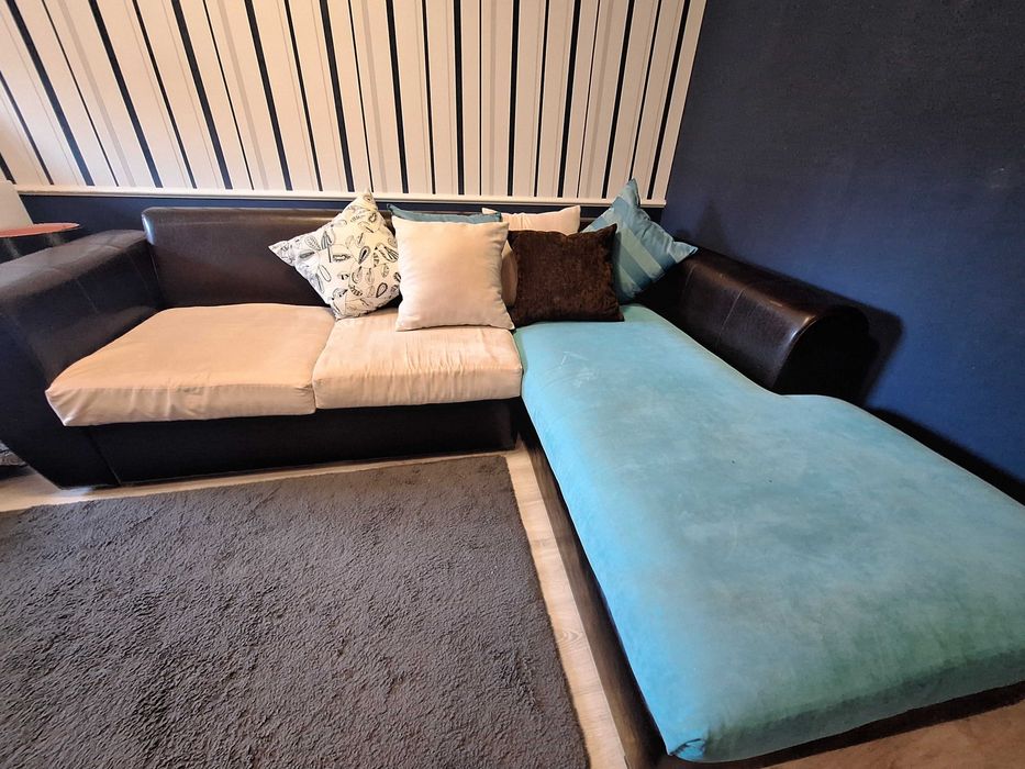 Диван с функция за сън