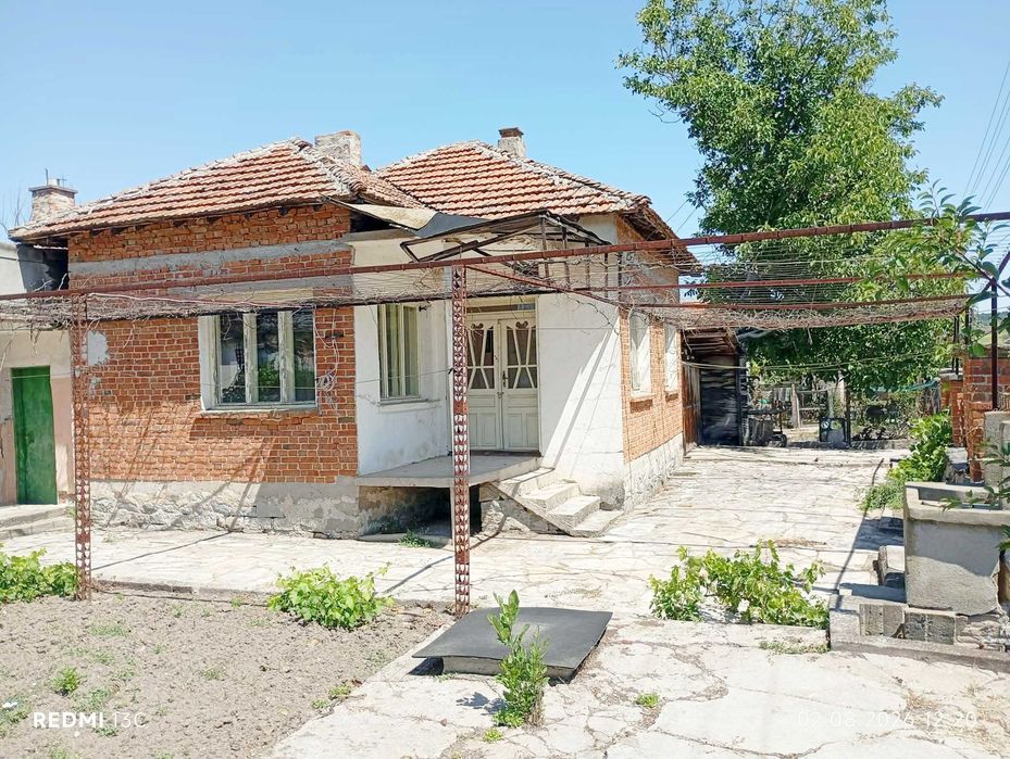Къща в село Синапово