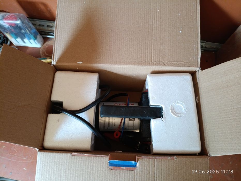 Насос для топлива 12 В