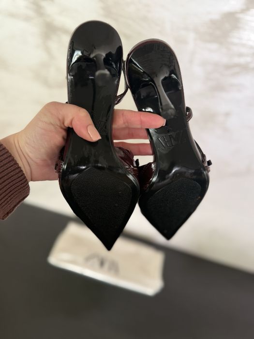 Zara стилето 35 номер 19€