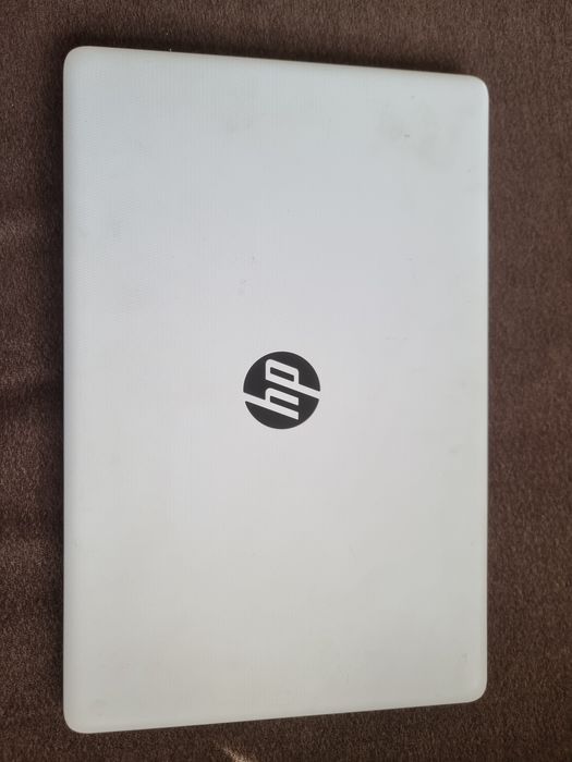 Laptop HP  Model 15