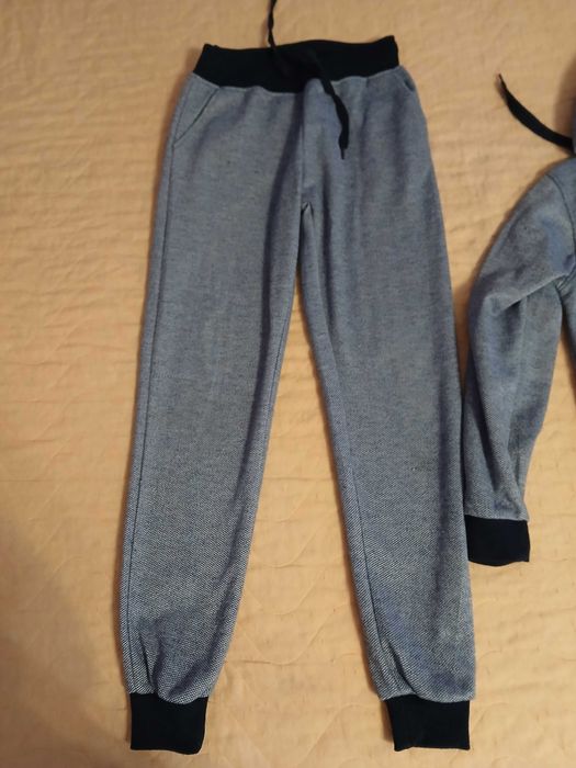 Treining baiat marimea 158