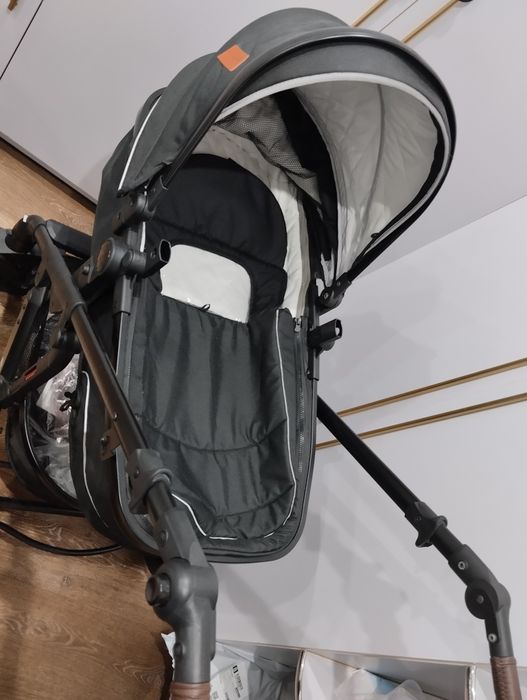 Детская зимняя коляска