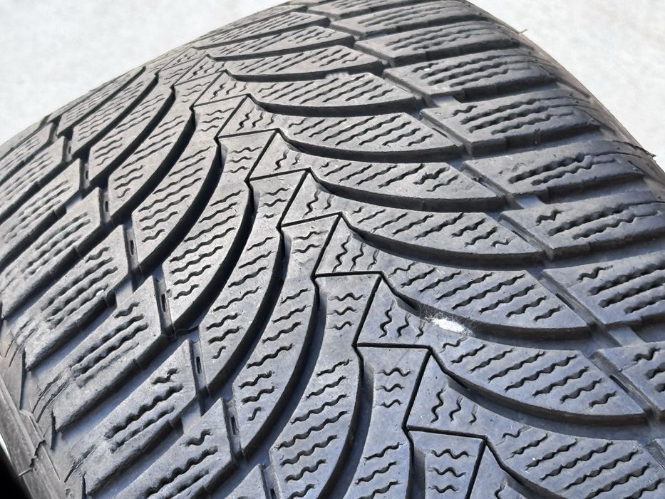 205/55/R16 Nexen Winguard 4бр зимни dot2121