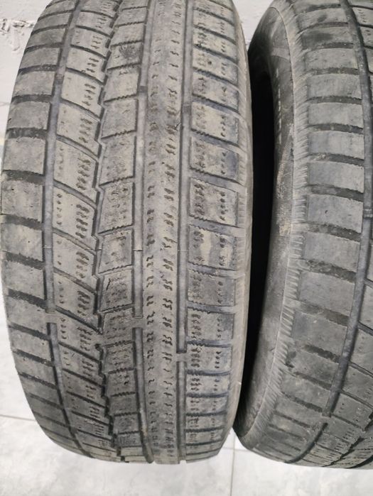 Авто шины б/у  215/60 r16