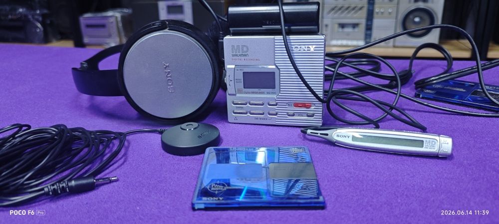 MD Sony MZ-R90 в идеальном состоянии.