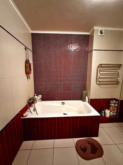 Дава се под наем Двустаен апартамент в София, Зона Б-18 - 65 кв.м за 548.25 € - Снимка #3