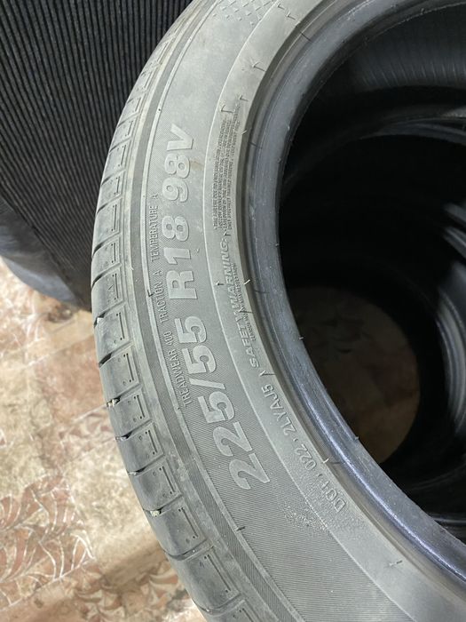 Продаю шины 225 55 R18