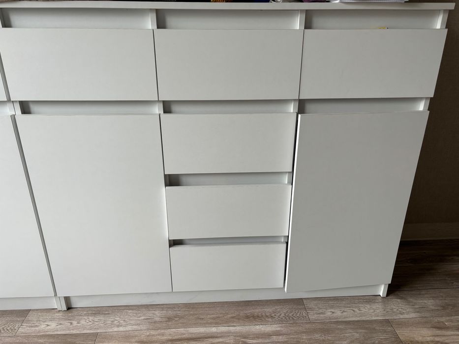 Продается Шкаф, комод