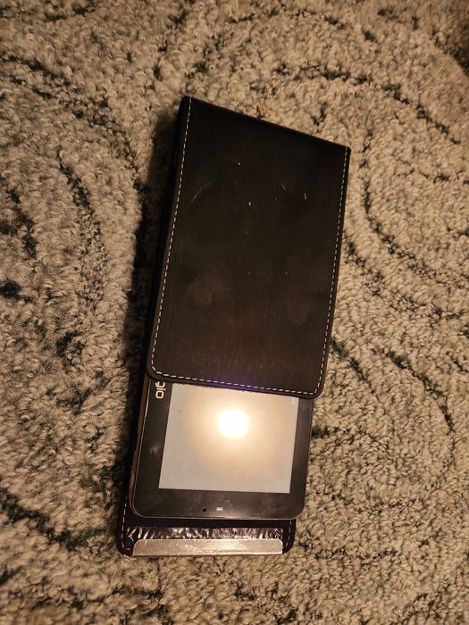 Продам навигатор Prestigio