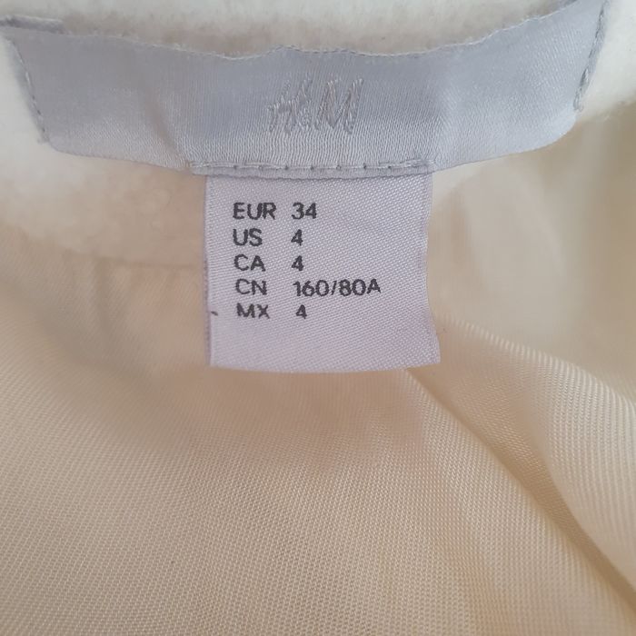 Палта в различни цветове