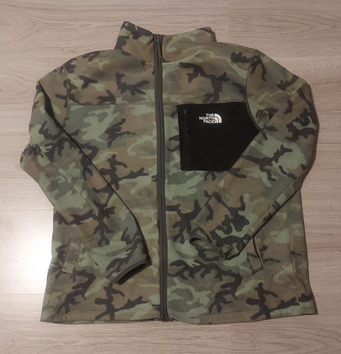 The north face полар L размер