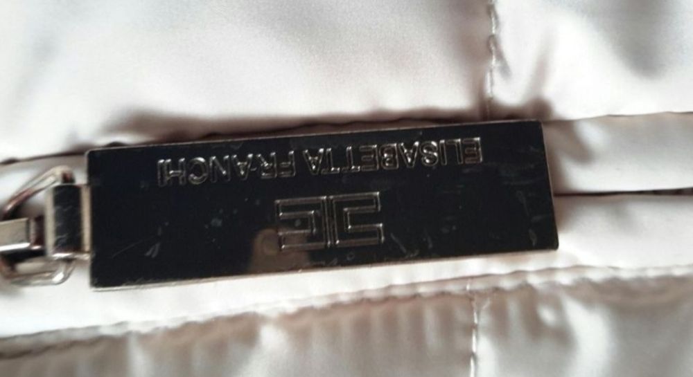 Элизабет Франки пуховик